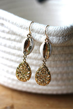 Lade das Bild in den Galerie-Viewer, OHRRINGE SEASHELL VERGOLDET