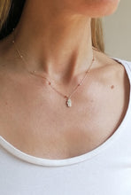 Lade das Bild in den Galerie-Viewer, KETTE HAMSA VERGOLDET