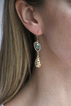 Lade das Bild in den Galerie-Viewer, OHRRINGE FLEUR VERGOLDET AQUAMARIN