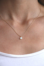 Lade das Bild in den Galerie-Viewer, KETTE OPAL VERGOLDET