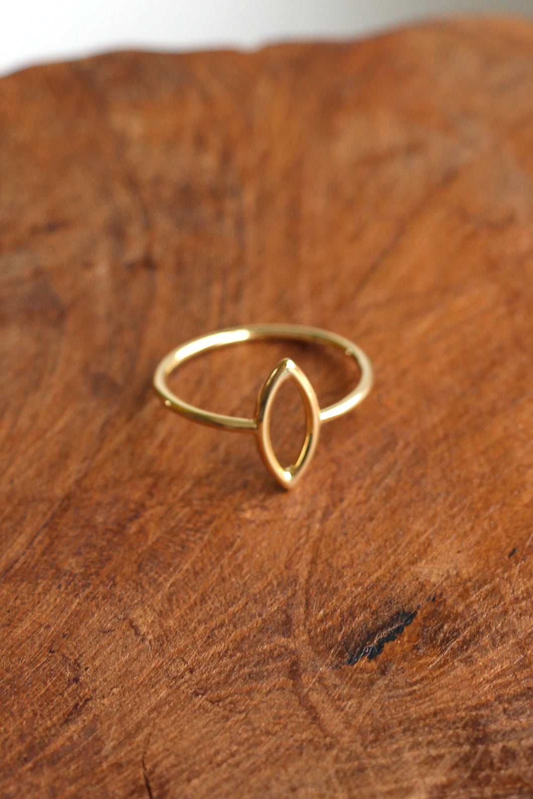 RING UNIQUE VERGOLDET