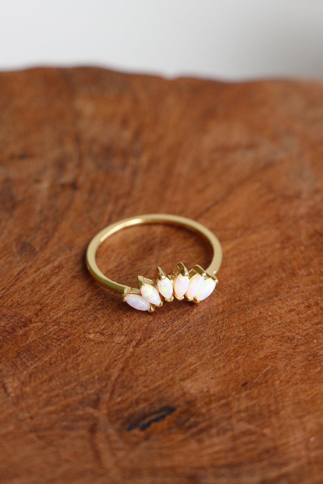 RING 'SUNSET' OPAL VERGOLDET
